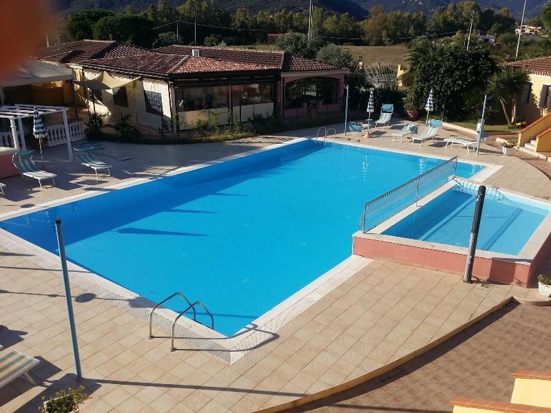 Rejna Residence Hotel Cardedu Buitenkant foto