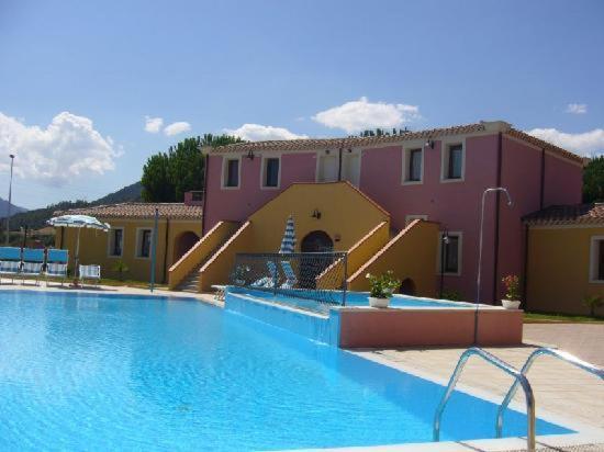 Rejna Residence Hotel Cardedu Buitenkant foto
